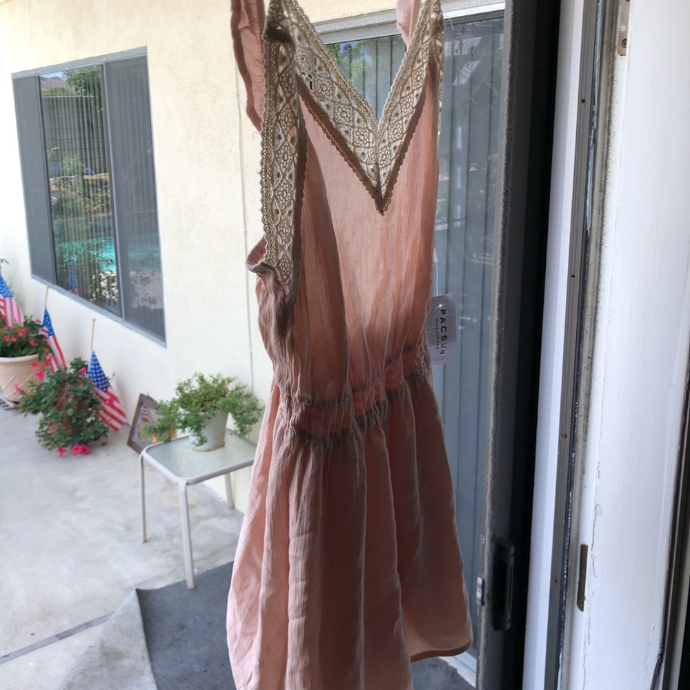 BRAND NEW W TAGS KENDALL&KYLIE COLLECTION ROMPER